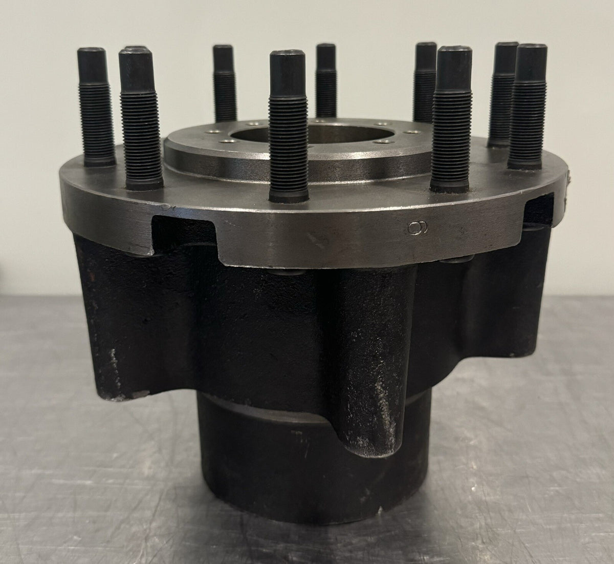 333060 Wheel Hub 10 Stud Bolt Lug NEW! FREE SHIPPING!