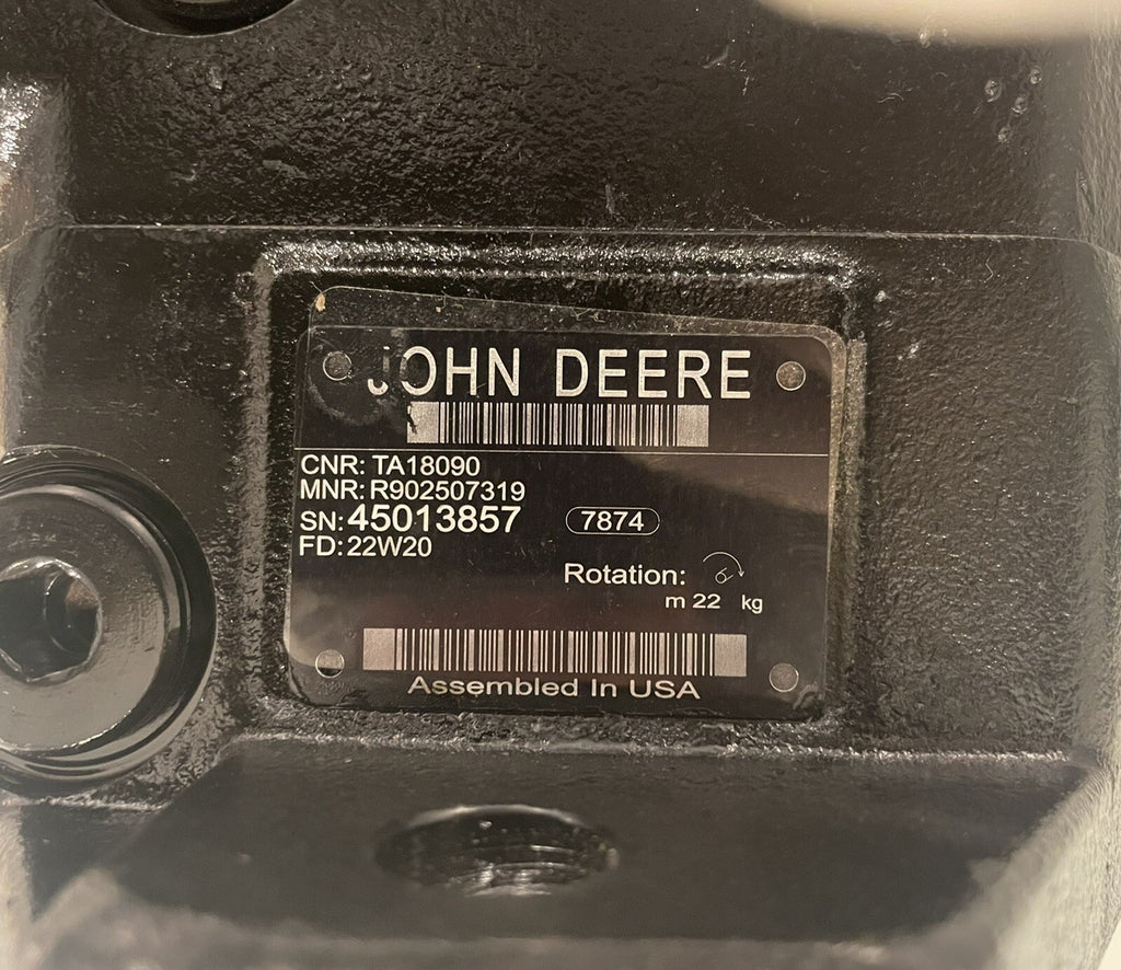 John Deere TA18090 Hydraulic Motor R902507319 Tapered Thread Shaft NEW!