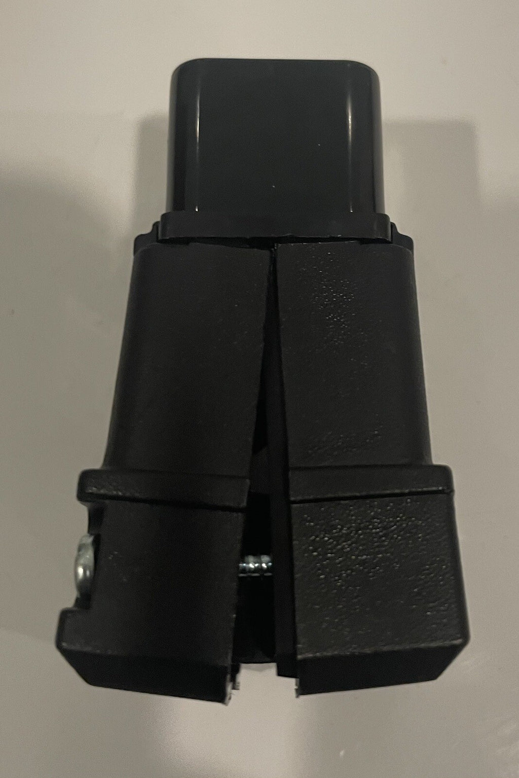 Hubbell H320PBM2 IEC 320 Straight Blade Plug 20A 250VAC NEW! FREE SHIPPING!