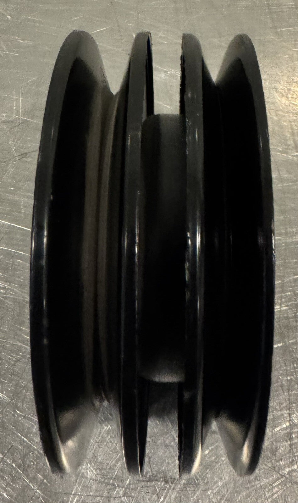 Cub Cadet IH-489395 Center Pulley 489395 NEW! FREE SHIPPING!