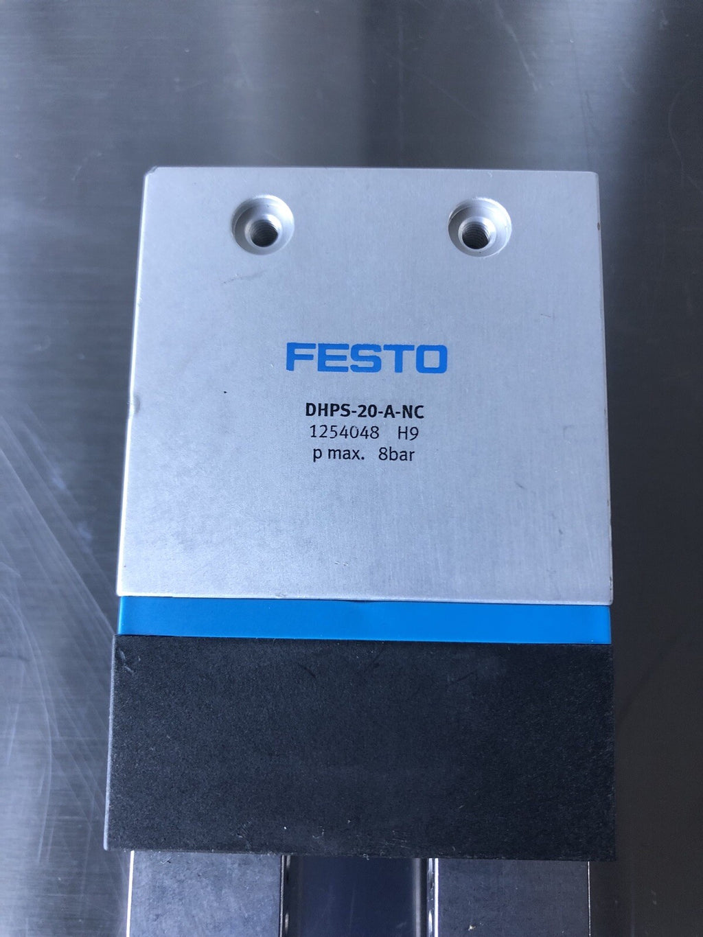 Festo DHPS-20-A-NC Parallel Gripper Pneumatic Claw 1254048 NEW!!! FREE SHIPPING!