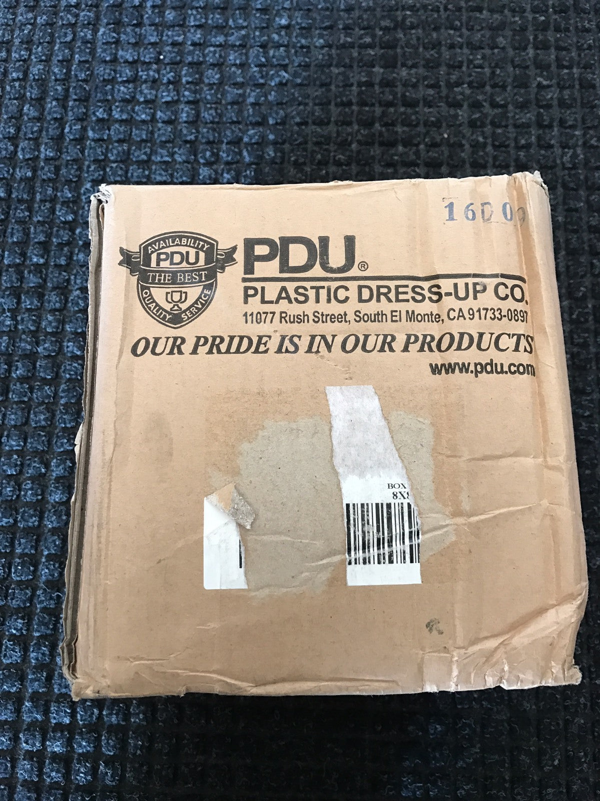 Plastic Dress Up Co. Lot Of 100 Trophy Toppers Gold #16 Model 17816-G NEW