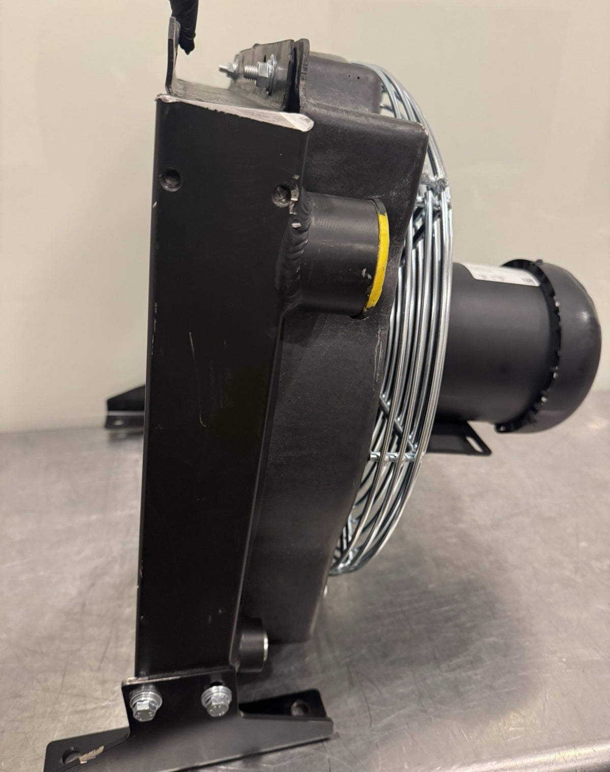 AKG A20-3 Forced Air Oil Cooler 55LU09 60 GPM 25HP Heat Removed NEW! SHIPS FREE!