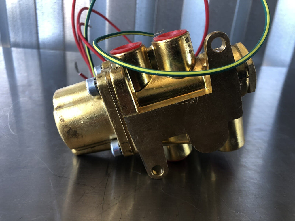 Asco 238614-032-D Solenoid W/ Valve NEW!! FREE SHIPPING!!!