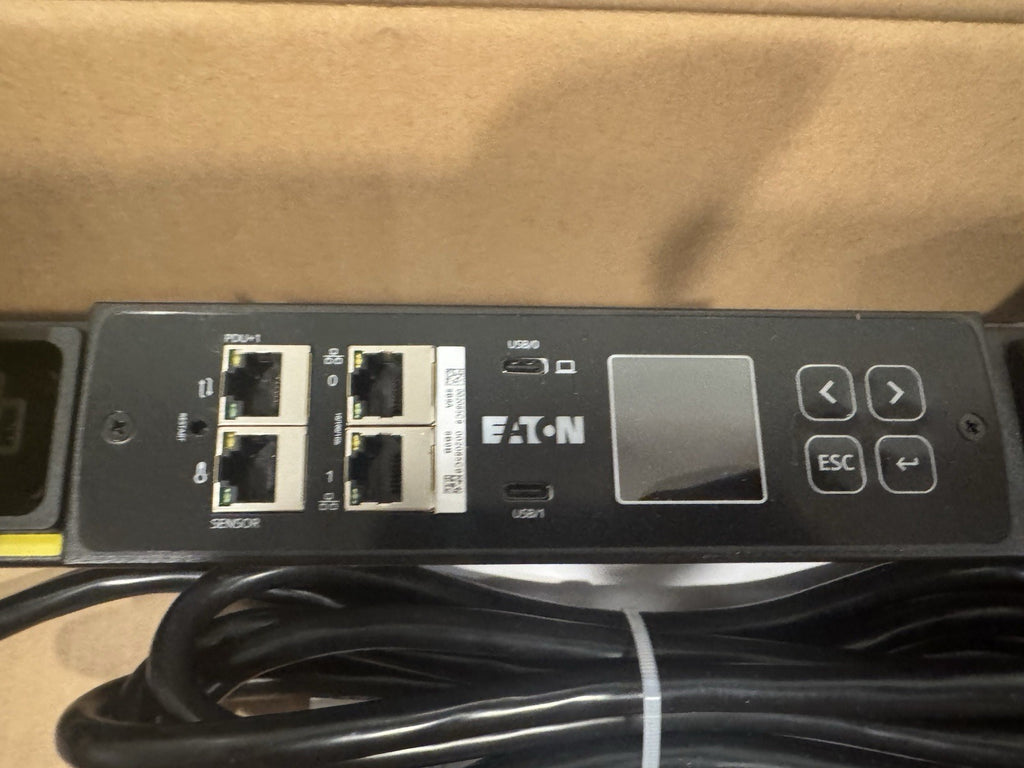 Eaton EVMIL620A Metered Input Rack PDU 100-240V 24 Outlet 16A NEW IN BOX!