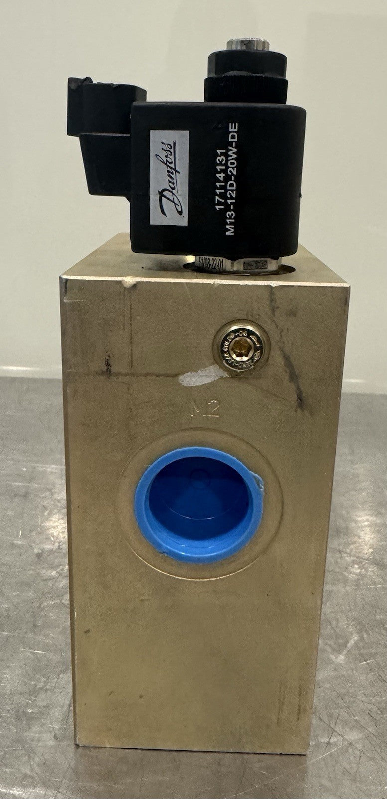 X05-FD16-S16S-1515-59-12D-DE-B Hydraulic Valve Comatrol 11148725 NEW!