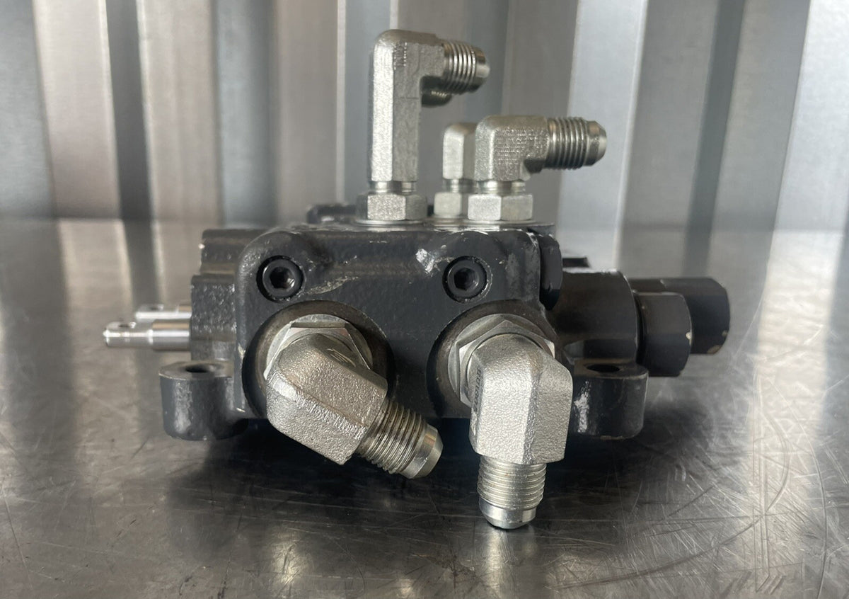K2871-0302 Hydraulic Valve Assembly NEW! FREE SHIPPING!