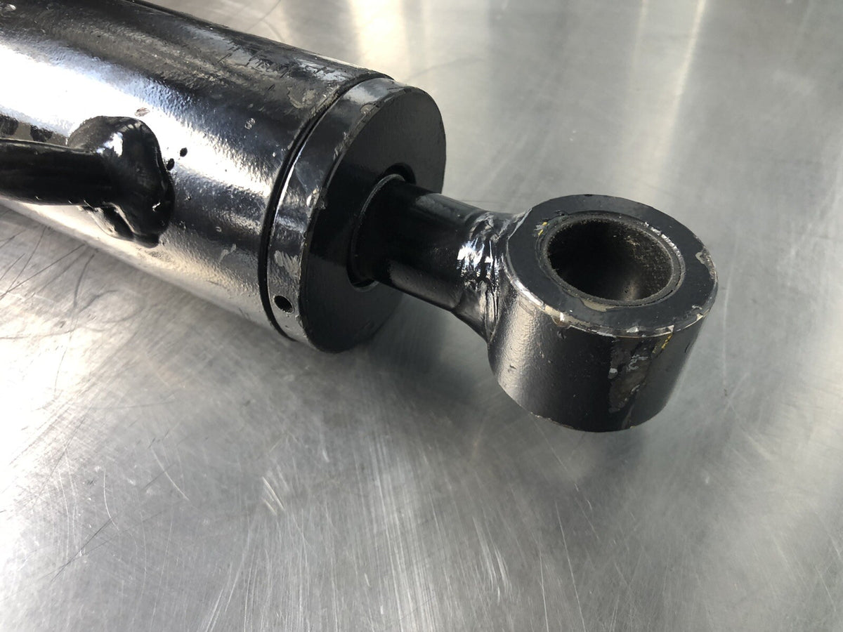 SAF Holland XA-58748 Liftgate Hydraulic Cylinder NEW!! FREE SHIPPING!!