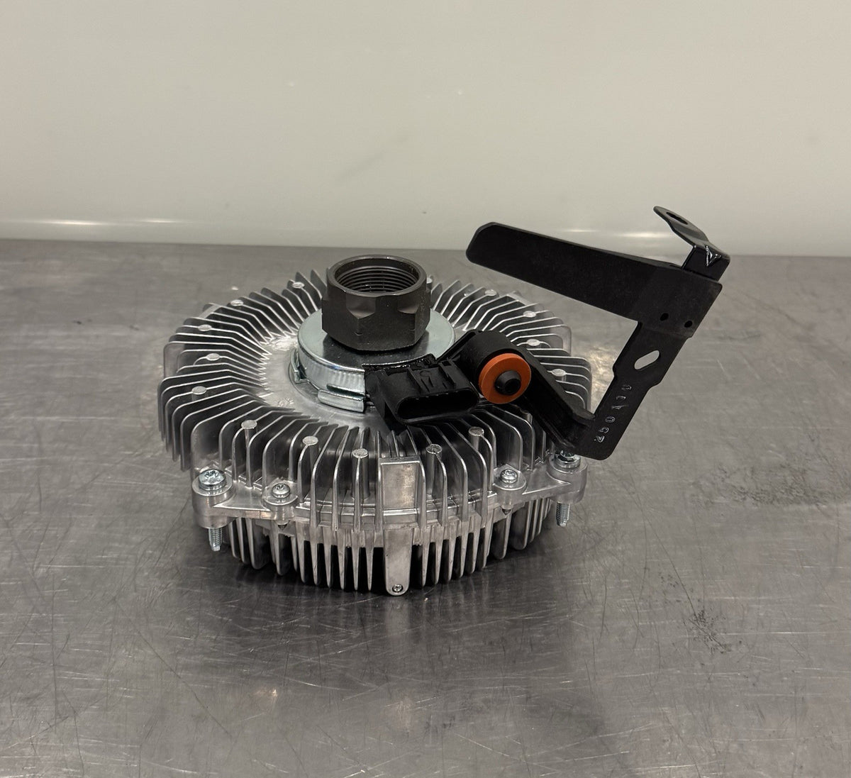 Napa 281774 Electronic Fan Clutch Ford NEW IN BOX! FREE SHIPPING!