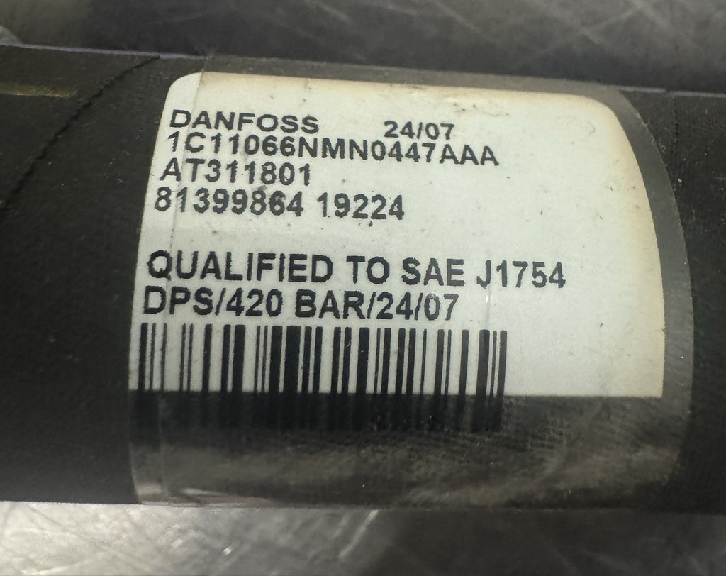 John Deere AT311801 Hydraulic Hose ASSY NEW! FREE SHIPPING!