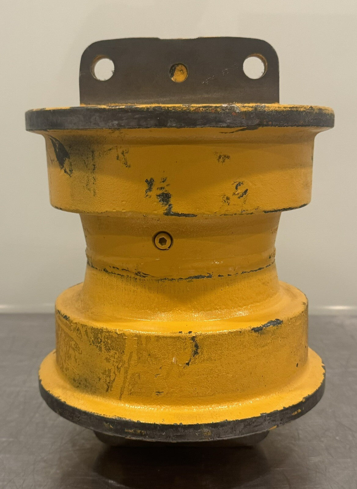 John Deere AT326976 Track Roller Single Flange Lower NEW! FREE SHIPPING!
