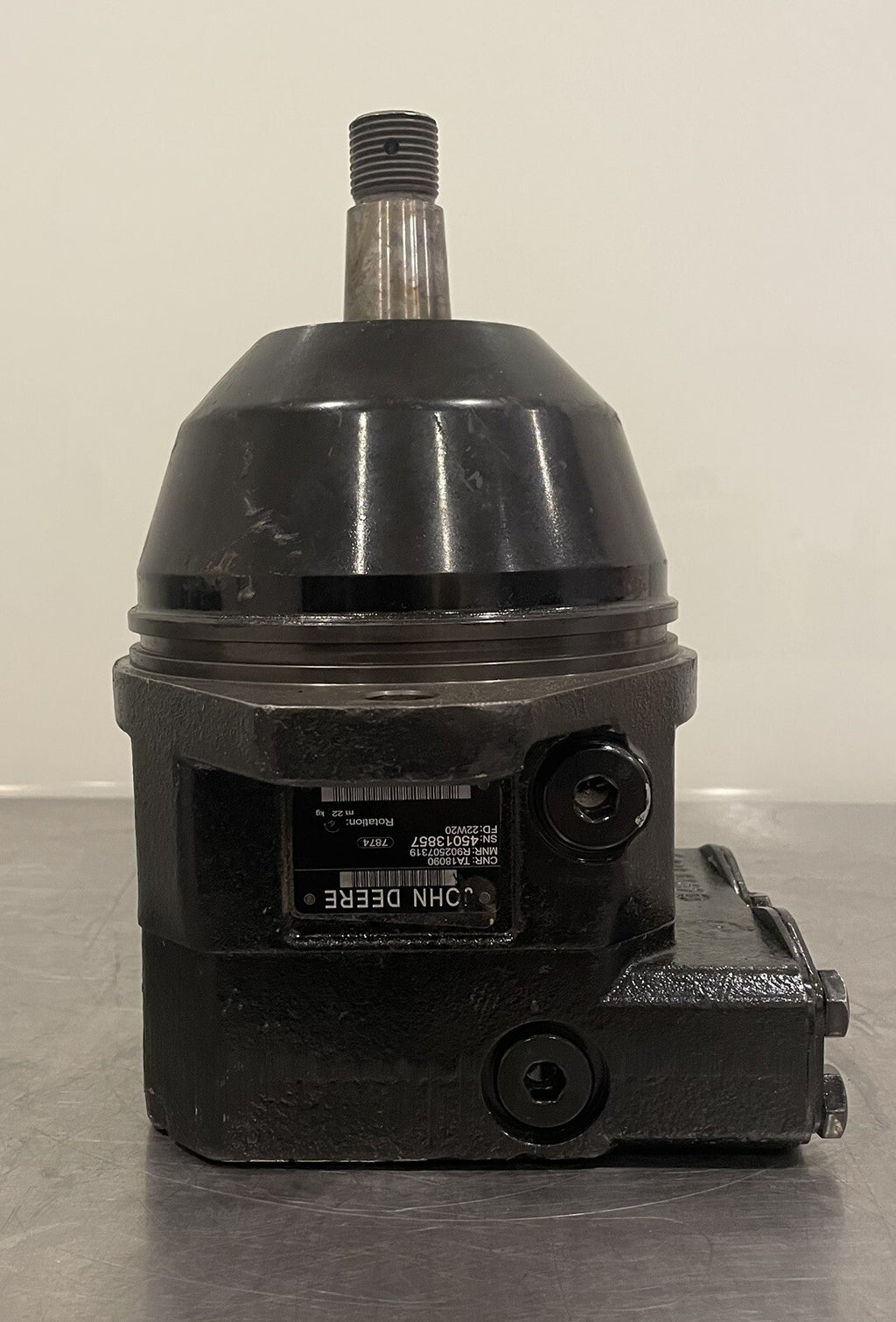 John Deere TA18090 Hydraulic Motor R902507319 Tapered Thread Shaft NEW!
