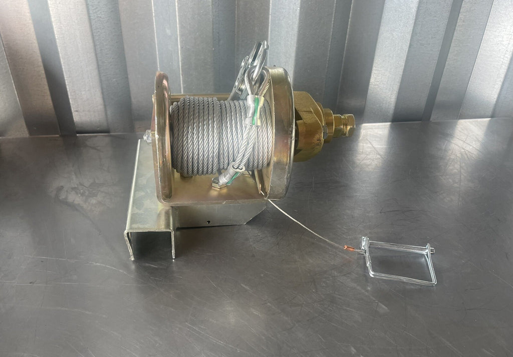 3M AK205AG Confined Space Brake Winch 300LB 50’ NEW! FREE SHIPPING!
