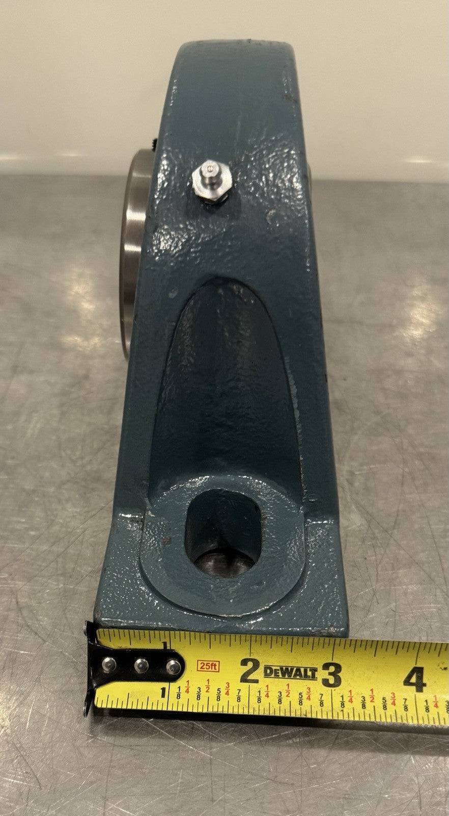 AMI PX12 Pillowblock Bearing 2-Bolt Mount UCX12-39 NEW! SHIPS FREE!