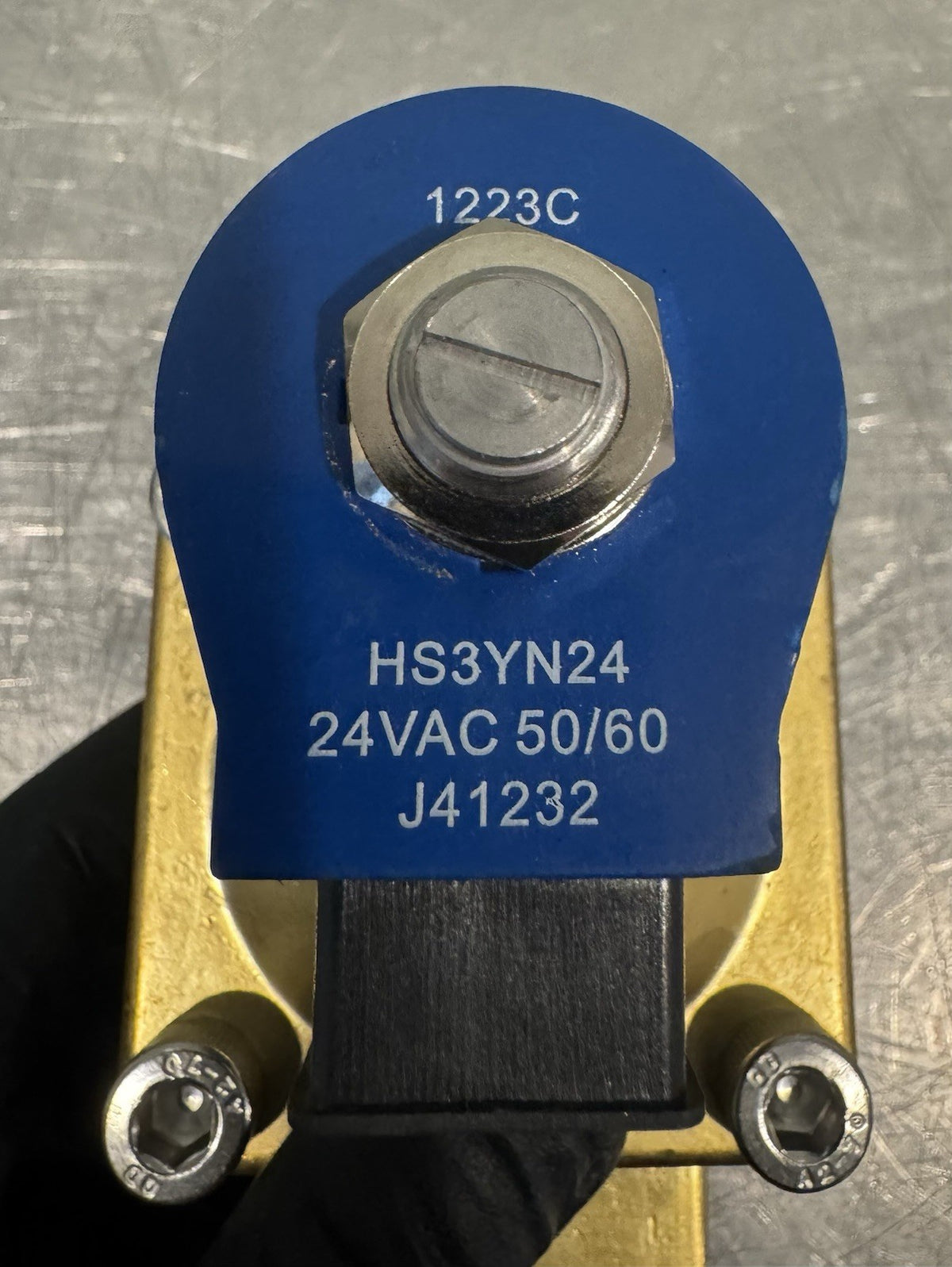 GC Valves 4244-0101 Solenoid Valve ASSY NEW! FREE SHIPPING!