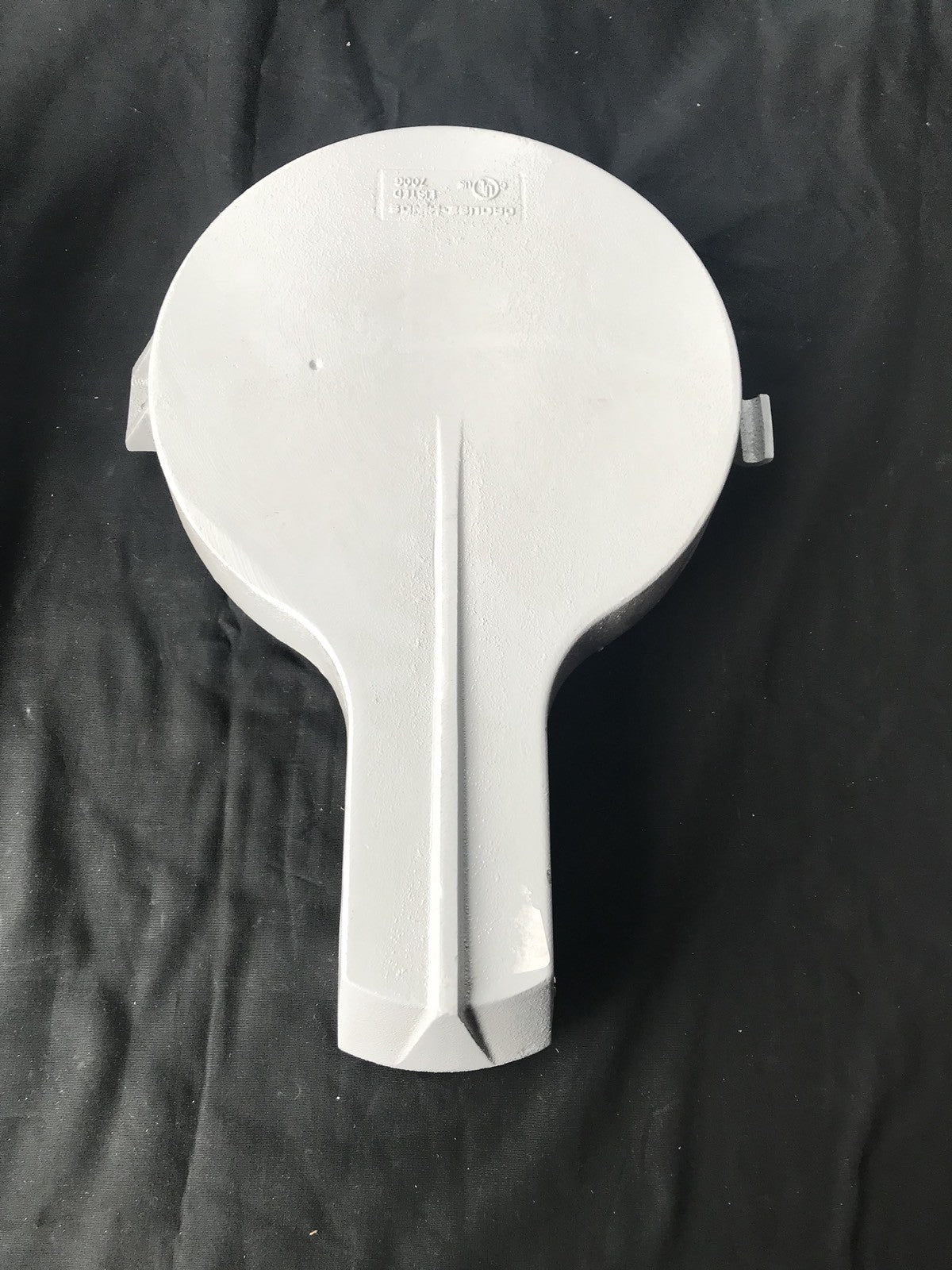 Eaton Crouse-Hinds VMVMJ175GP/480 S828 Vaporproof 175W Light NEW