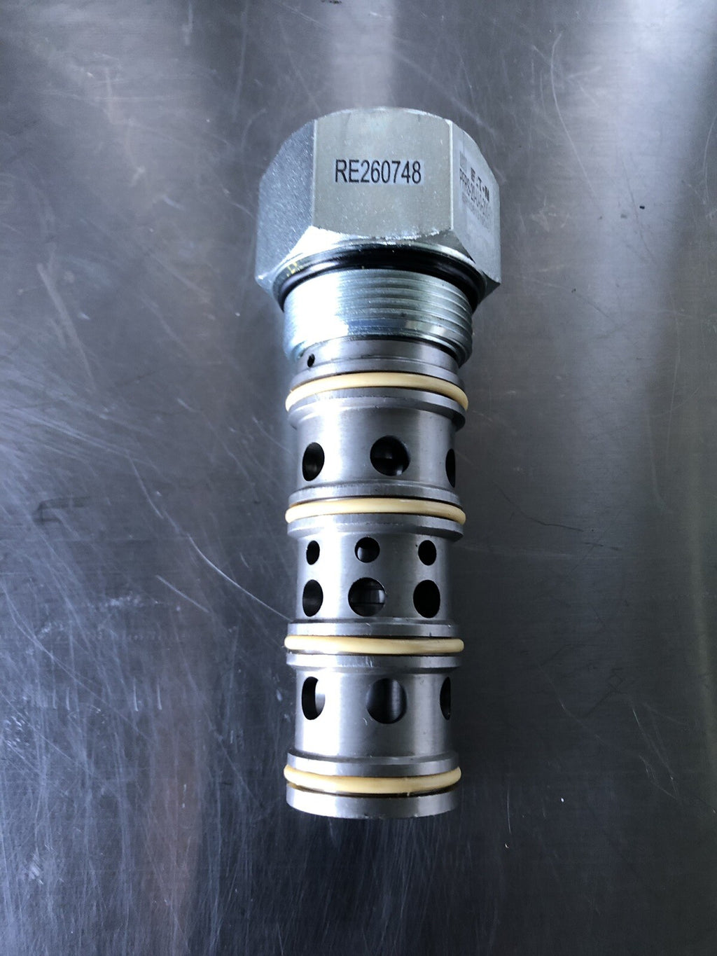 John Deere RE260748 Control Valve Hydraulic Eaton PFRS-20-U-0-200-01 NEW!!!