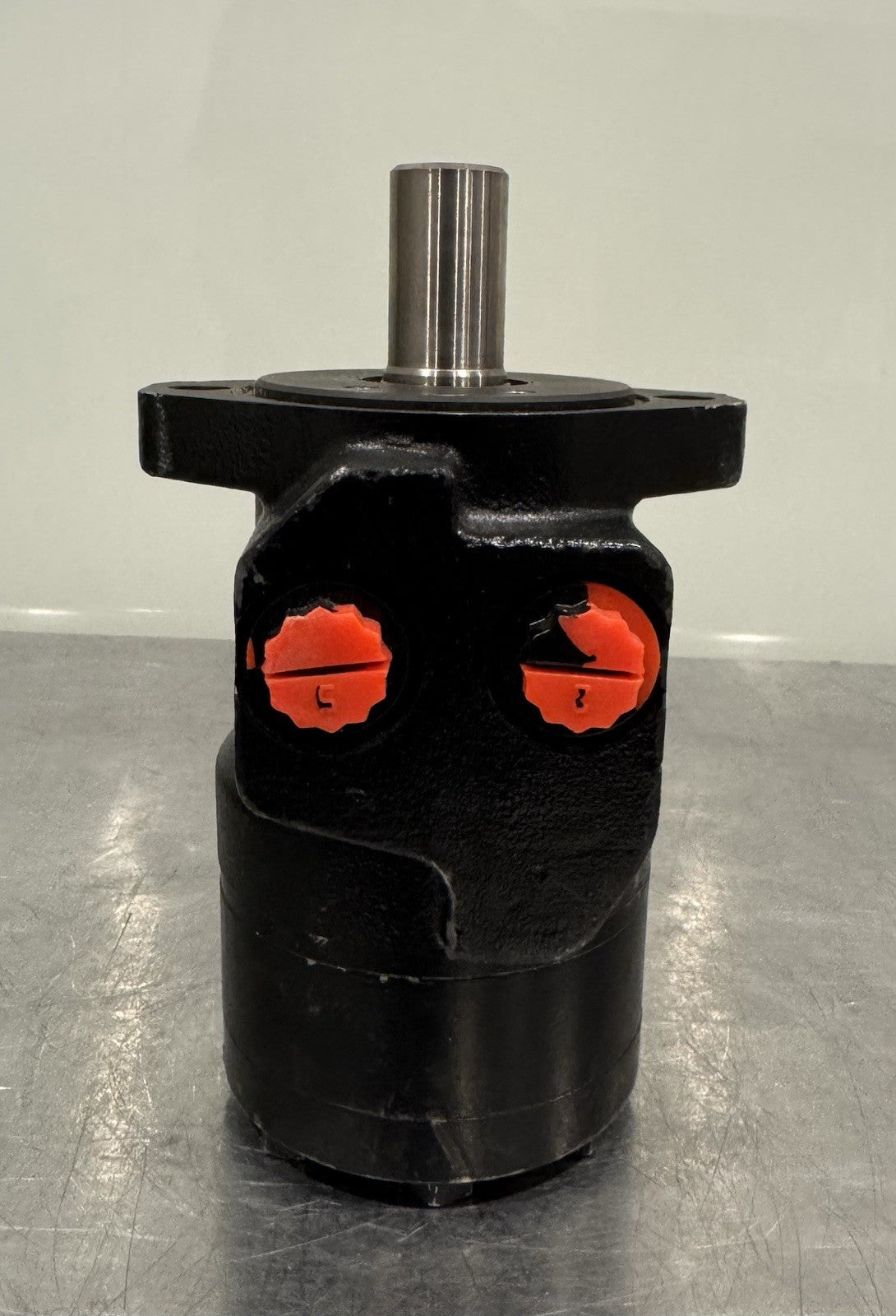 255160A1110AAAAA Impro Fluidtek Hydraulic Motor NEW! FREE SHIPPING!