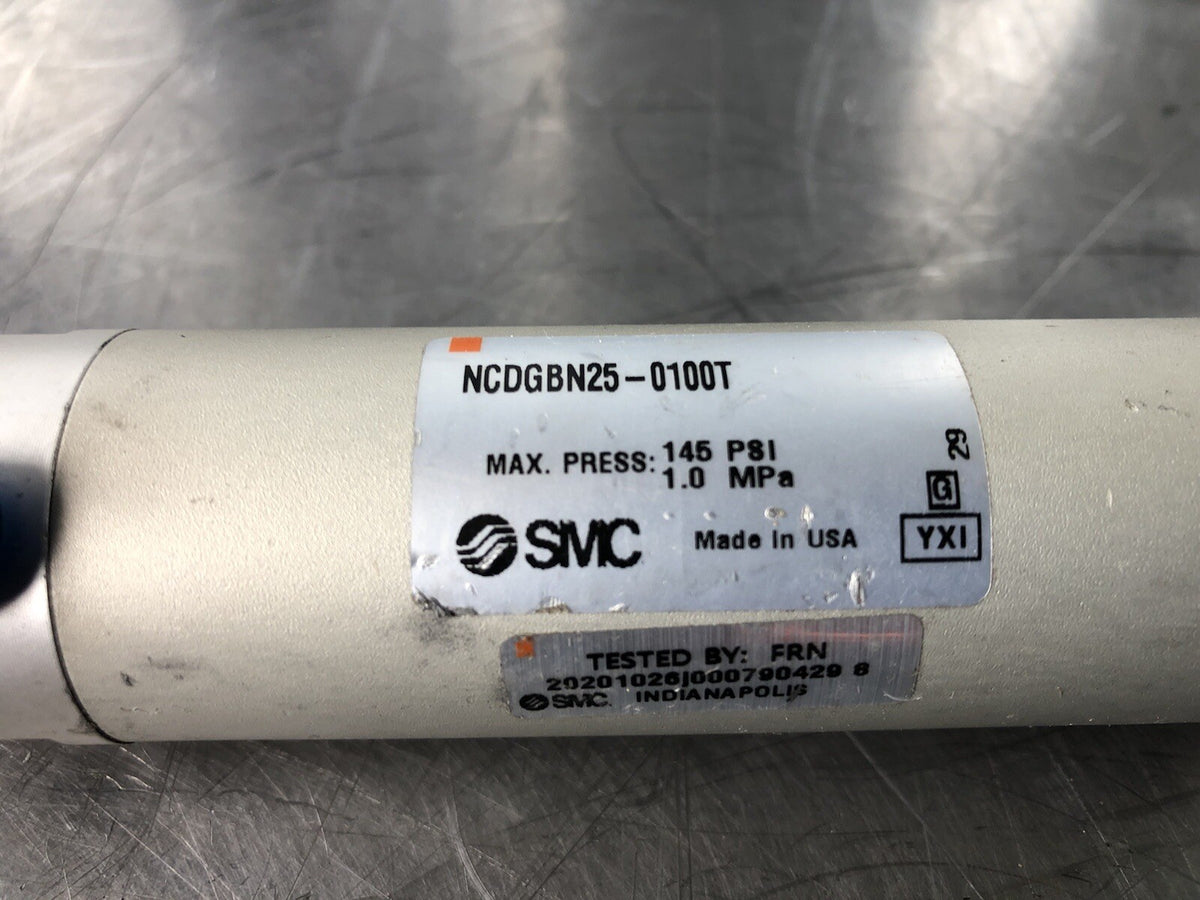 SMC NCDGBN25-0100T Air Cylinder Single Acting Single Rod NEW! FREE SHIPPING!!