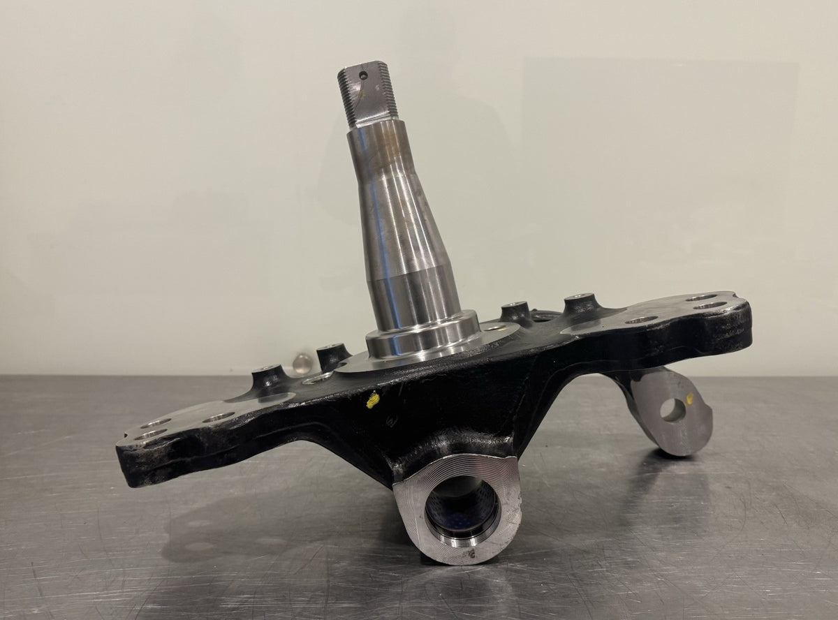 3111K4743 Meritor Steering Knuckle RH NEW! FREE SHIPPING!