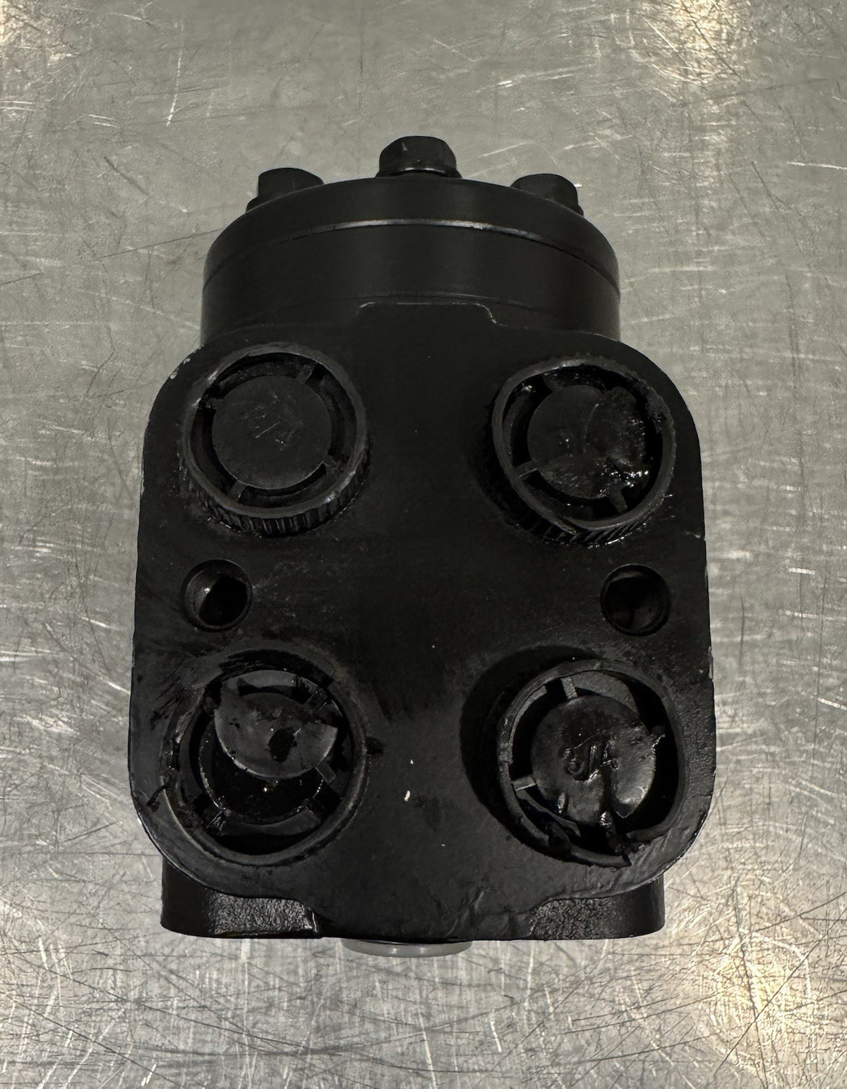 101S-1-100-15-F Hydraulic Steering Control Pump 12 Spline W/ Relief Port NEW!