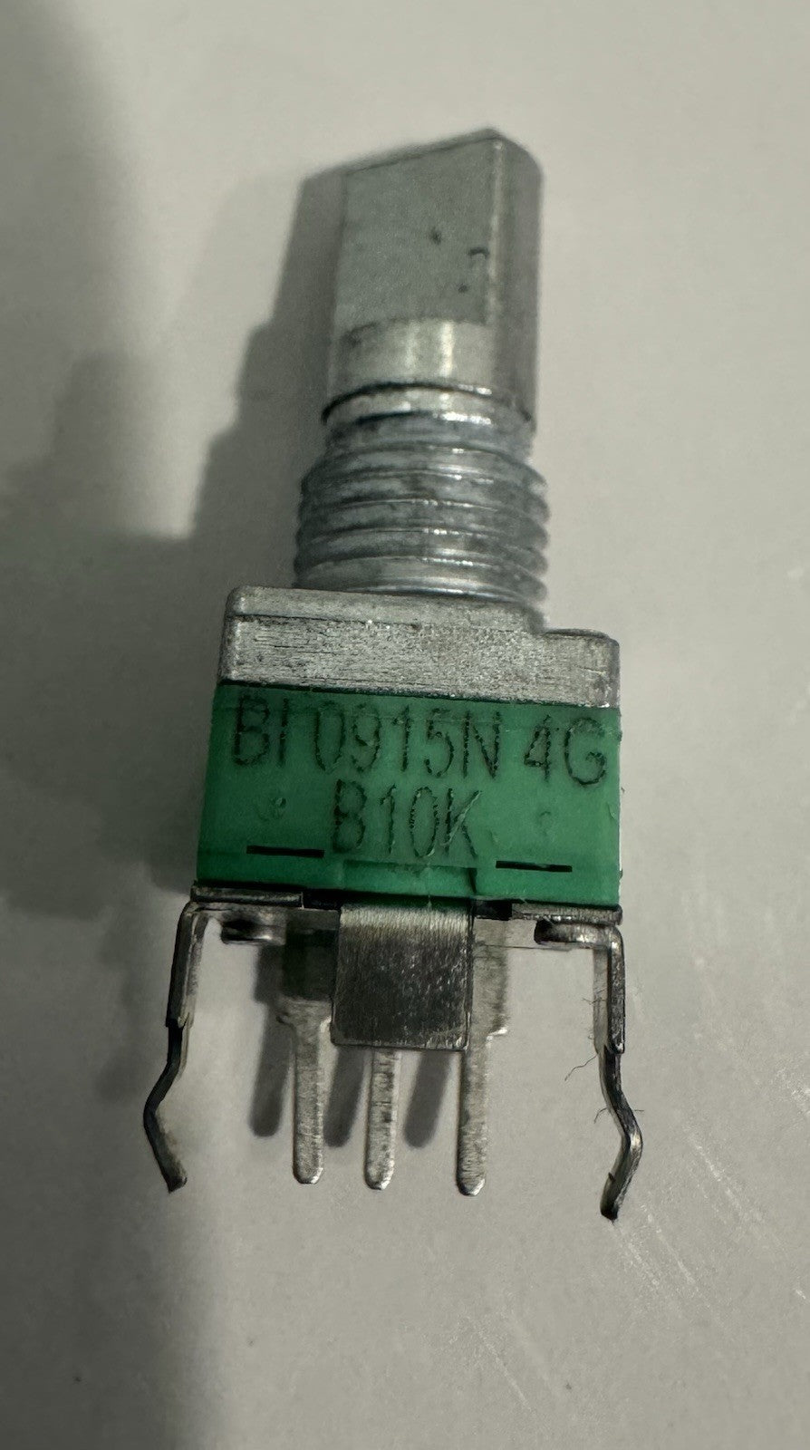 P0915N-FC15BR10K Potentiometer Variable Resistors PACK OF 60 NEW! FREE SHIPPING!
