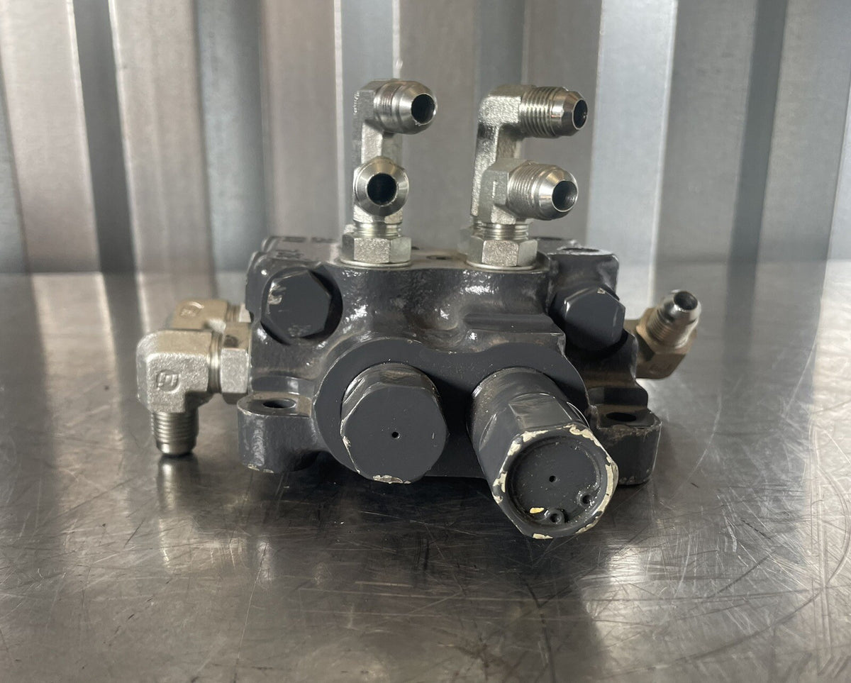 K2871-0302 Hydraulic Valve Assembly NEW! FREE SHIPPING!
