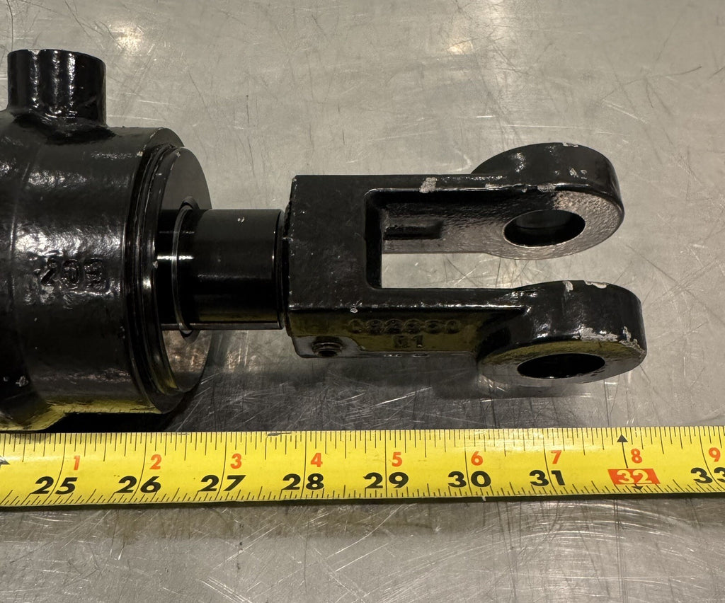Crary 32390-00 Hydraulic Cylinder 647889 30WR18-150 NEW! FREE SHIPPING!
