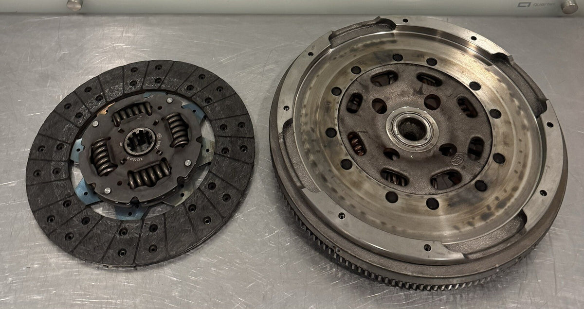 Luk 415 0229 10 Flywheel W/ 332 0015 10 Disc NEW! FREE SHIPPING!