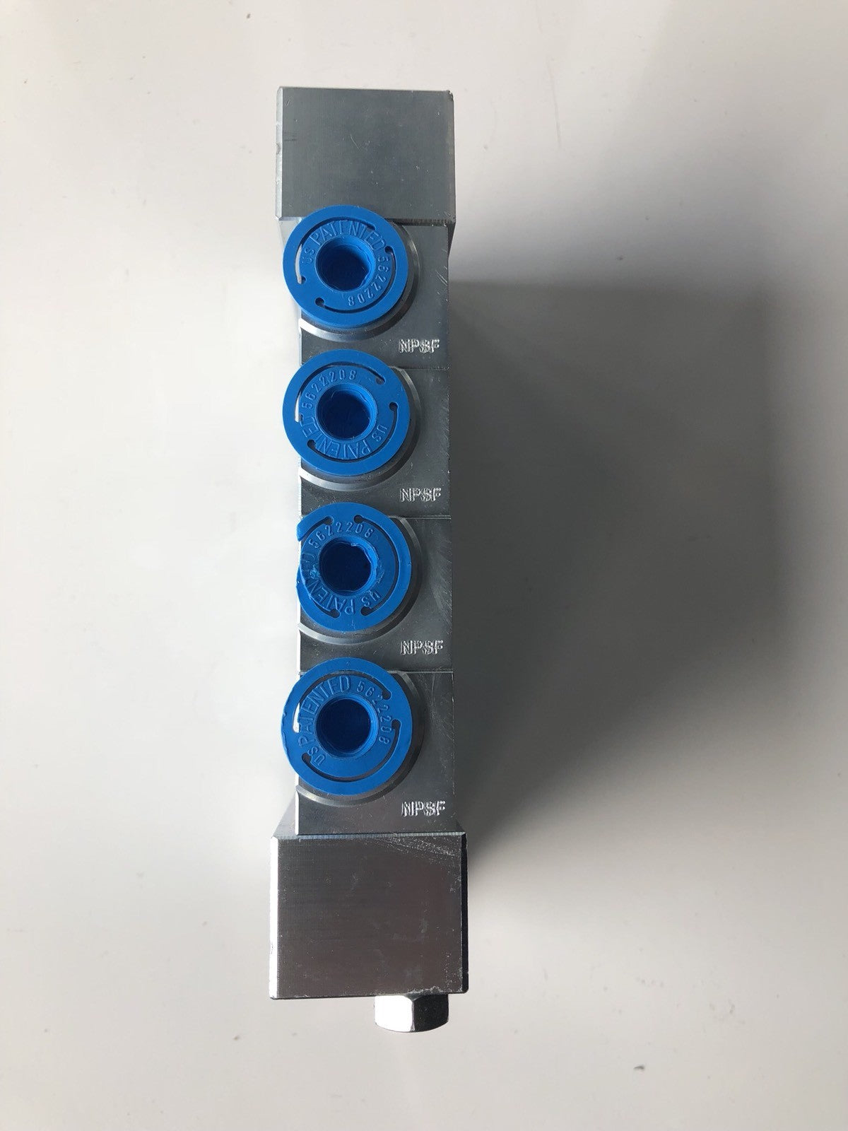 Graco D16C A16C D16B Divider Valve Stack NEW