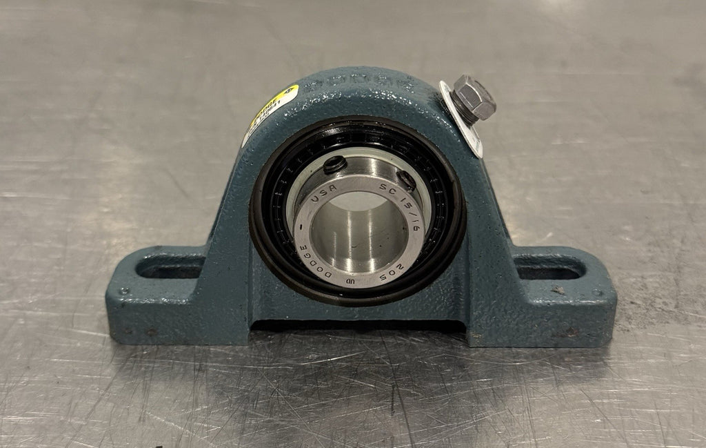Dodge 140641 Pillow Block Bearing P2B-SCED-015-NL NEW! FREE SHIPPING!