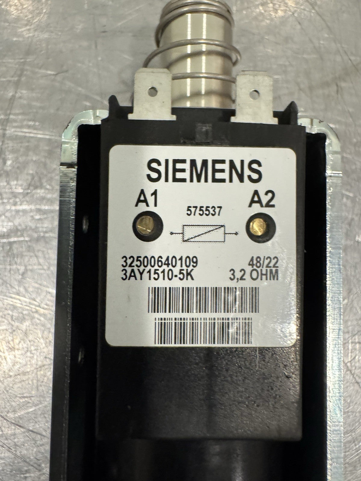 Siemens 3AY1510-5K Operating Solenoid Vacuum Circuit Breaker Shunt NEW!
