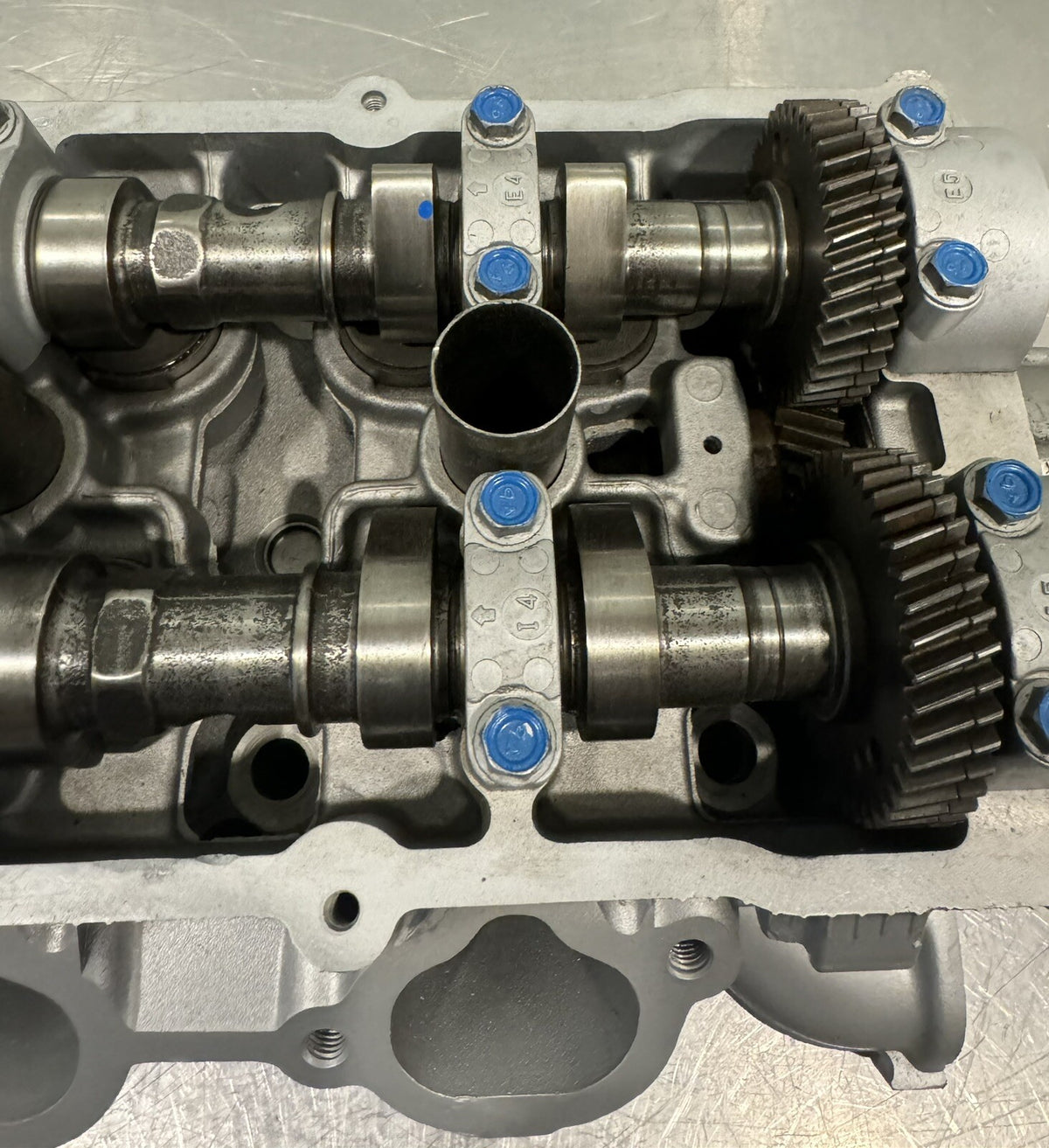 Z111L Cylinder Head Reman G196615 NEW! FREE SHIPPING!