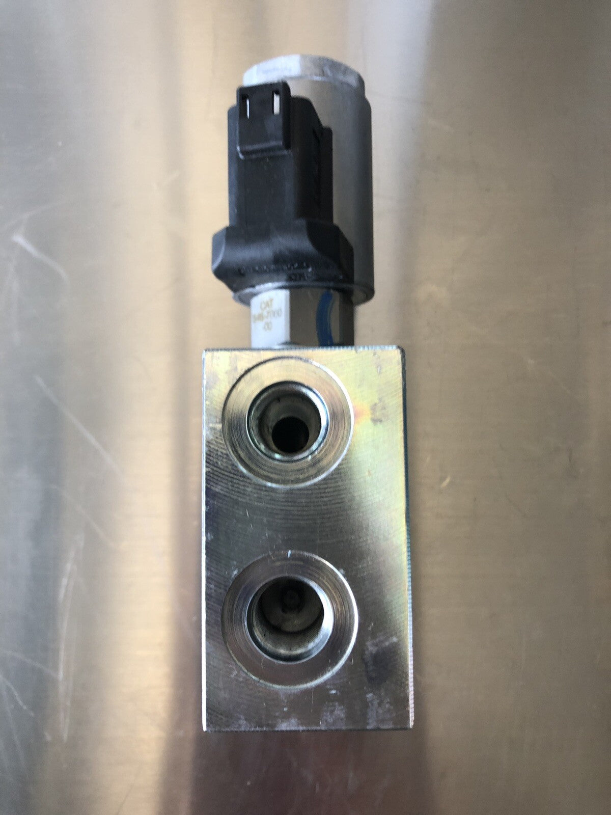CAT 545-7861 Caterpillar Solenoid Valve 462-9084 NEW!! FREE SHIPPING!!!