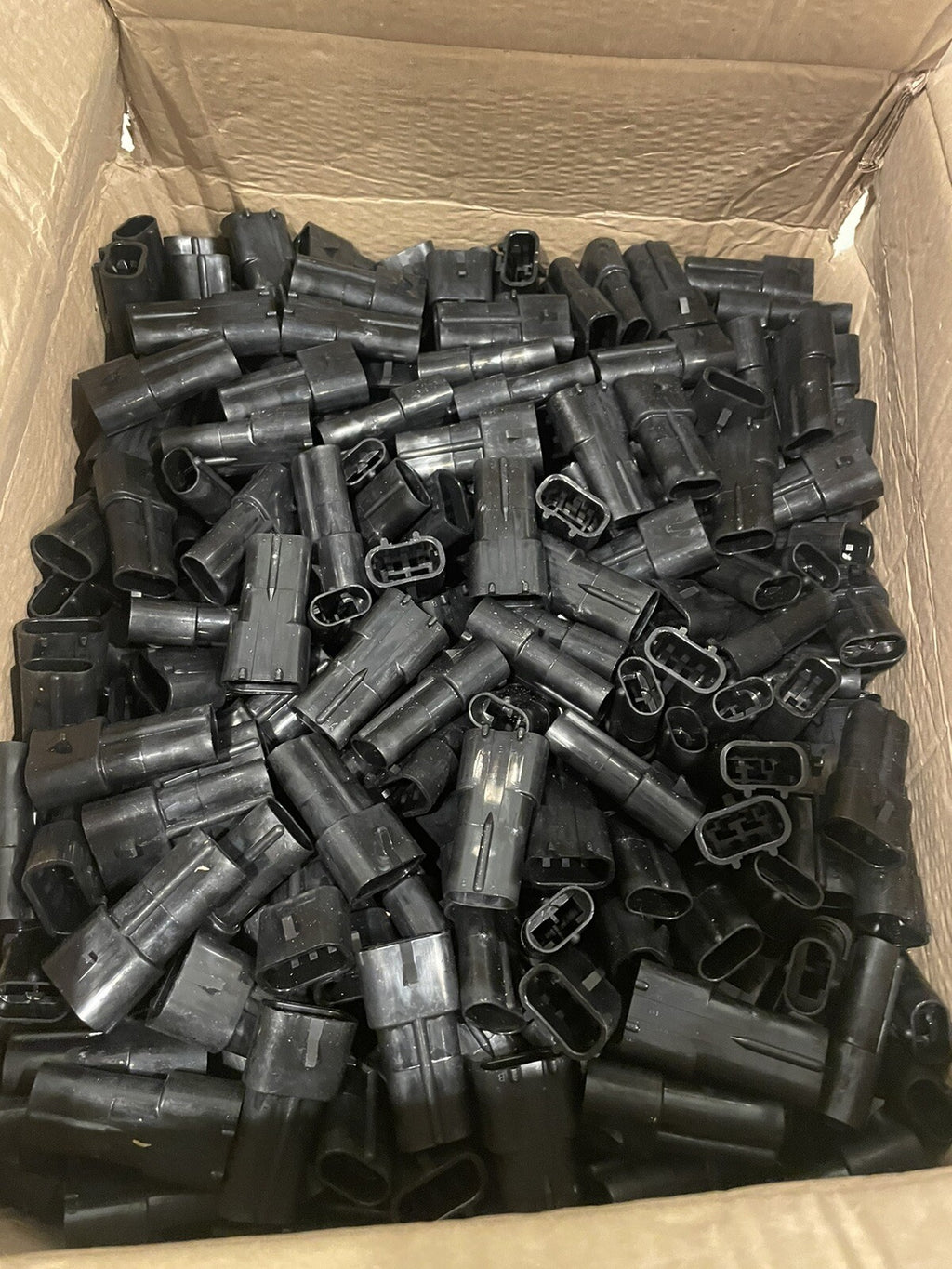 12034269 Aptiv Metri-Pack 2 Way Male Connector 630 Series 46A Unsealed Black NEW