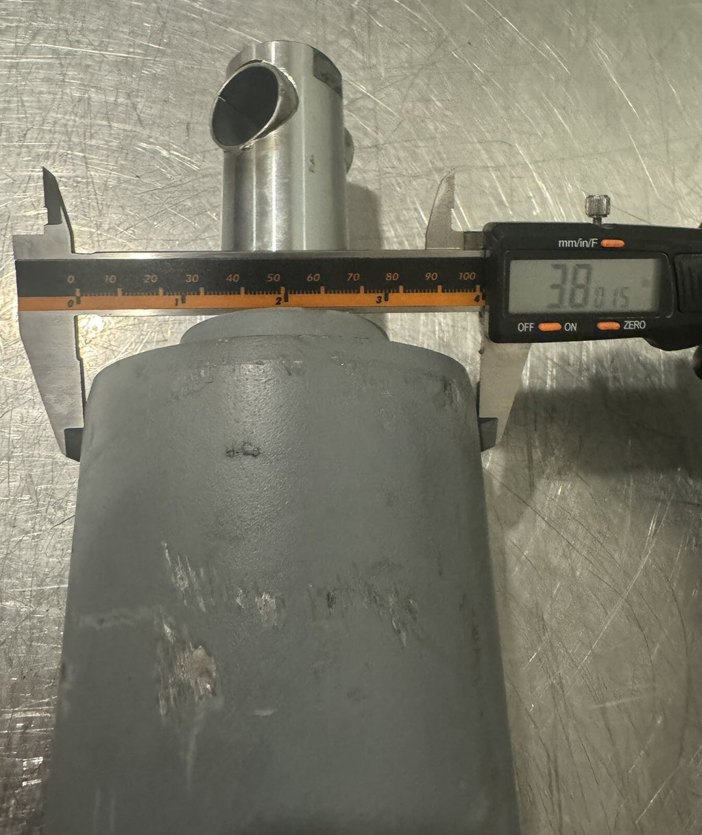 3368392 Hydraulic Cylinder MFW08 145000010 NEW! FREE SHIPPING!