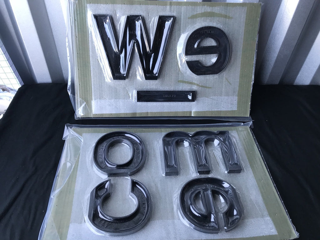 Gemini Cast Welcome Sign Letters NEW IN BOX Retails $250