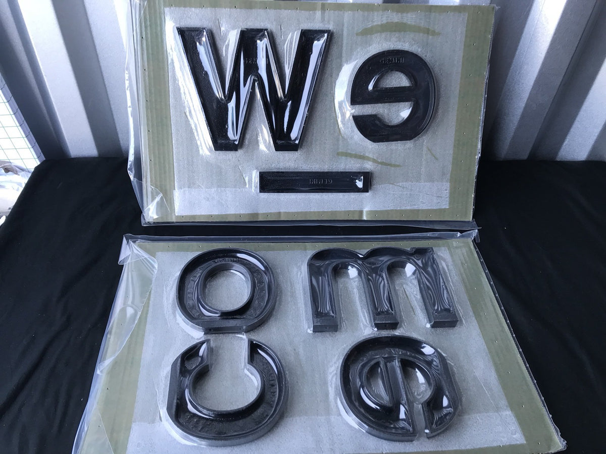 Gemini Cast Welcome Sign Letters NEW IN BOX Retails $250