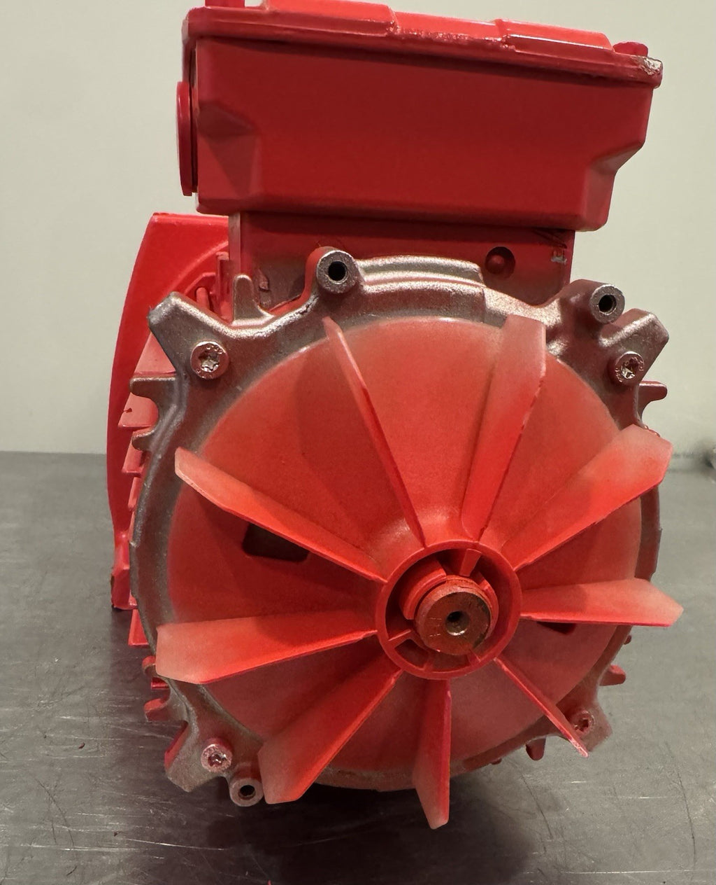 Sew Eurodrive Gearmotor 87.8698319401.0001.26.50  R57 DRN80M4 NEW! FREE SHIPPING