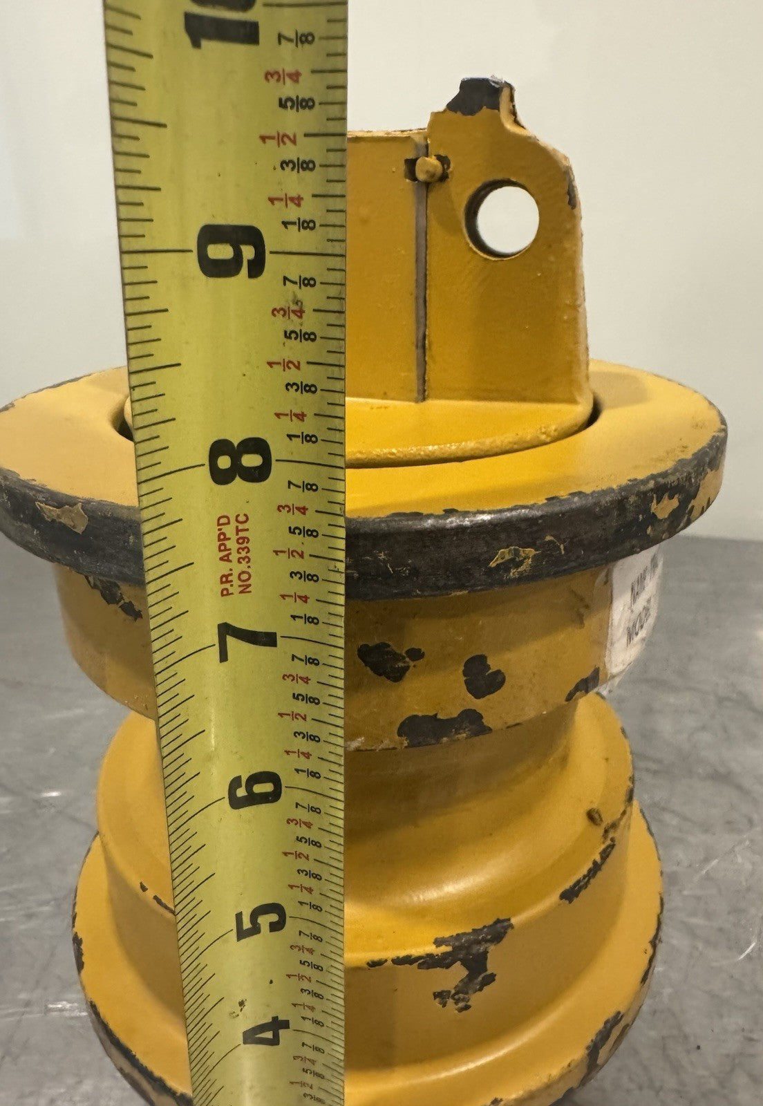 BD2G Track Roller Bottom Komatsu Mitsubishi Yellow NEW! FREE SHIPPING!
