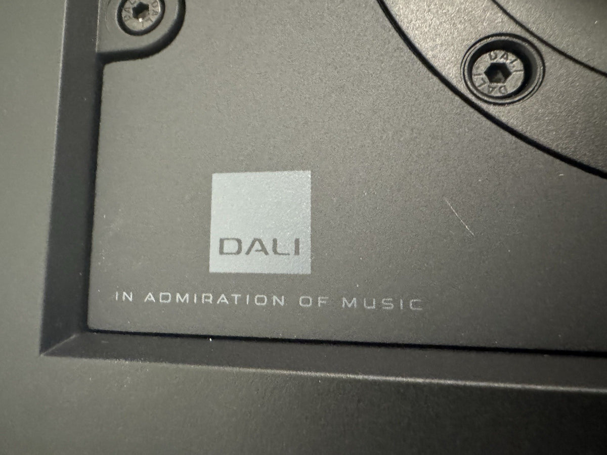 Dali Phantom IW M-250 In-Wall Speaker White Cover 262032 NEW! SHIPS FREE!