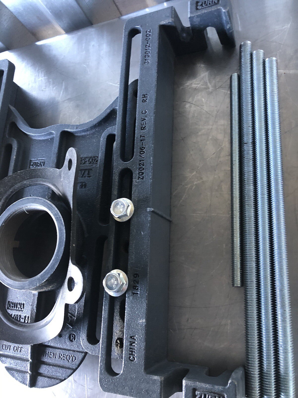 Zurn PQ1201-RYK17-TRM-15 L/Cplg W/ One Piece RYK17 Feet & 15-3/4” Studs NEW!!