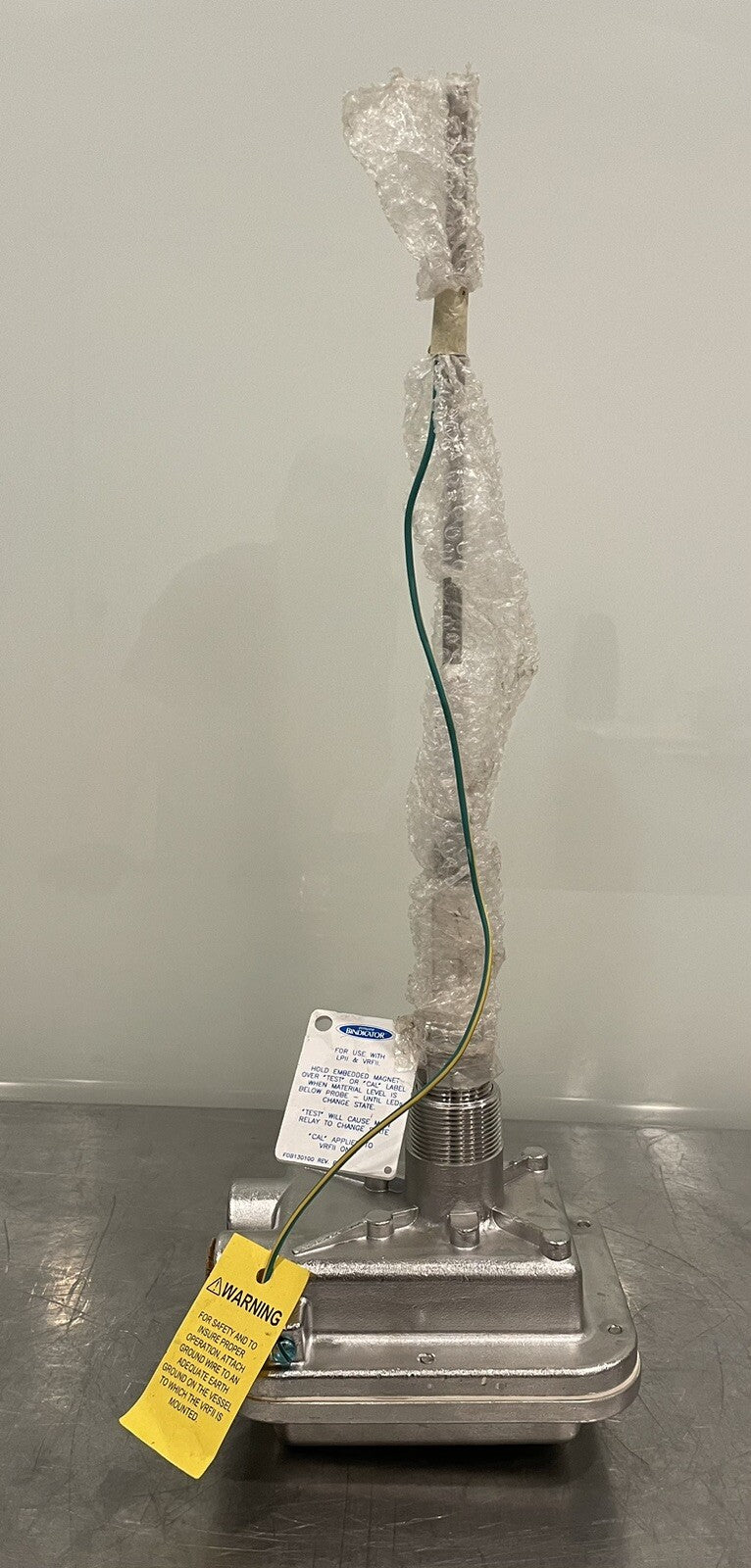 Bindicator VRFII-AG-ABX22B Level Sensor 120-240VAC 11W 50/60Hz VRFII-AG NEW!