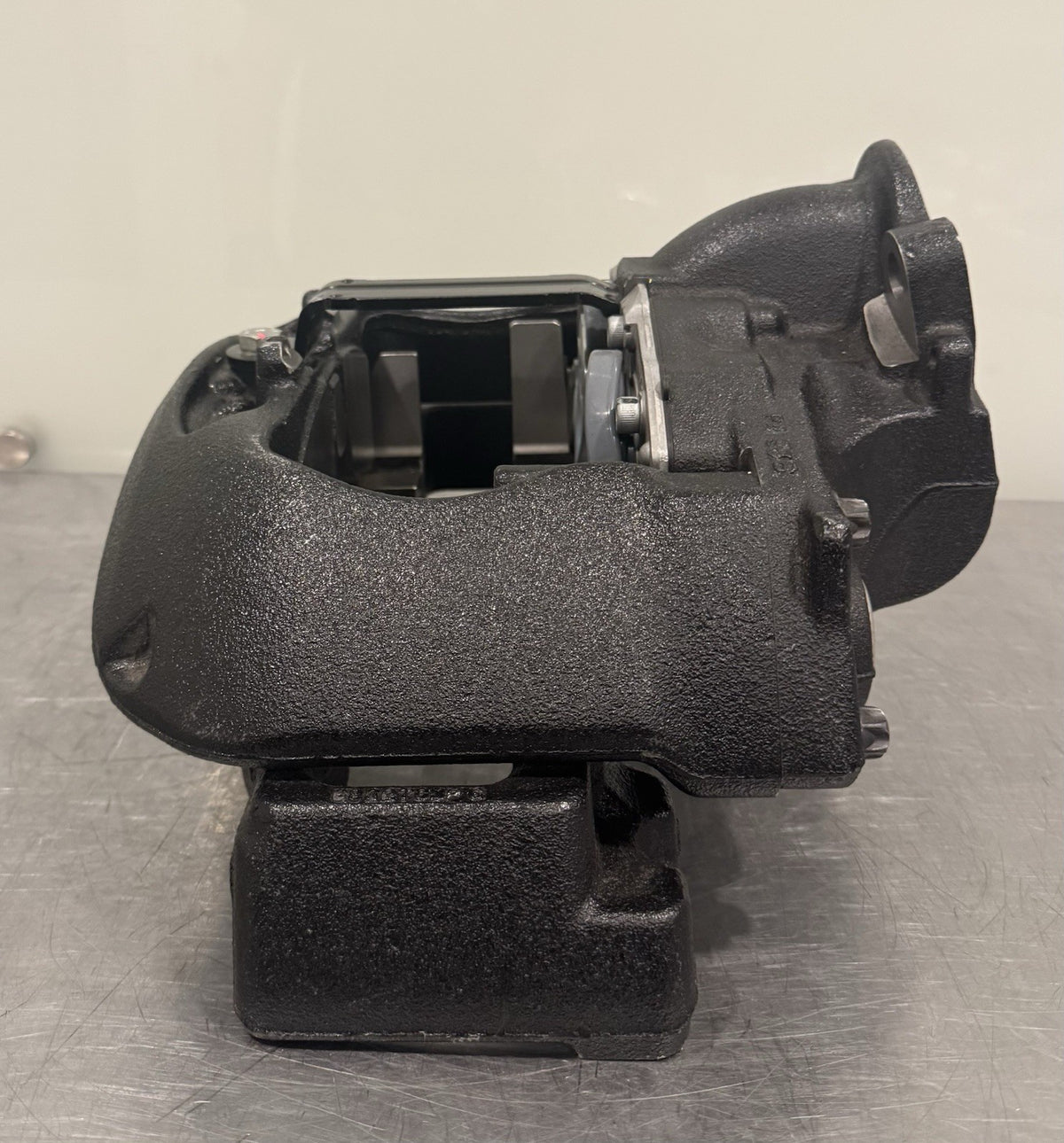 Meritor EX225L244XX000 Air Disc Brake Caliper Genuine NEW! FREE SHIPPING!