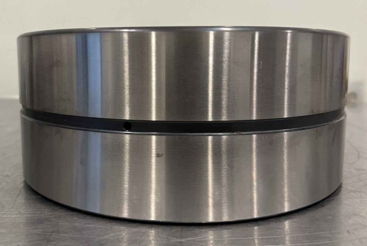 SKF 24132 CC/W3 Spherical Roller Bearing NEW! FREE SHIPPING!