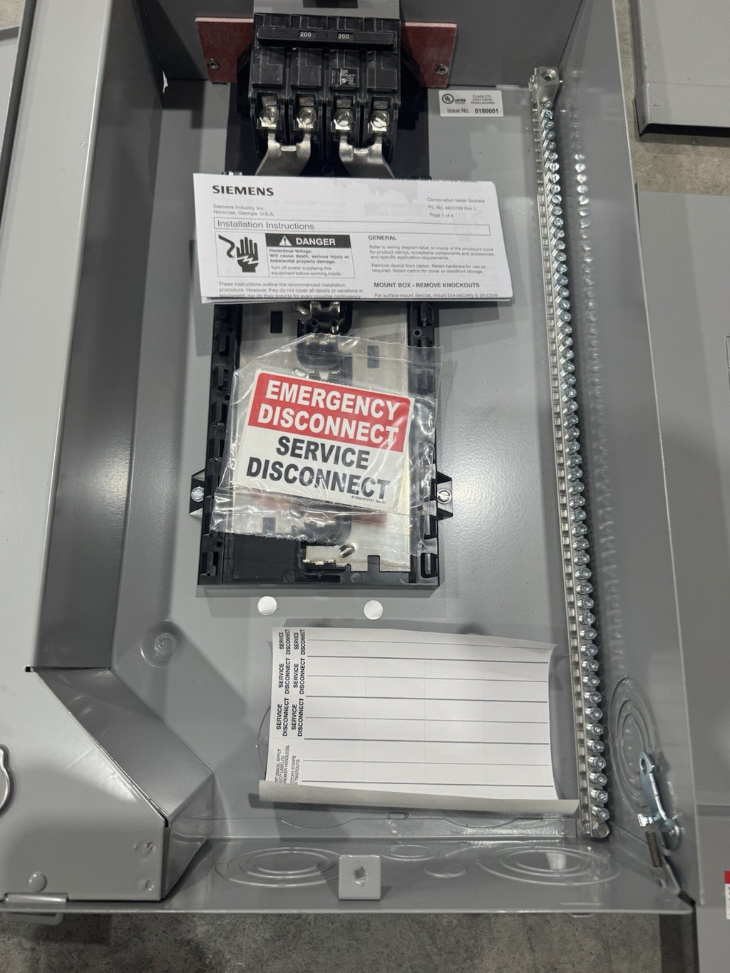 Siemens MC2040B1200JLC 200 Amp 20 Space 40 Circuit 5 Jaw Bypass Meter Center NEW