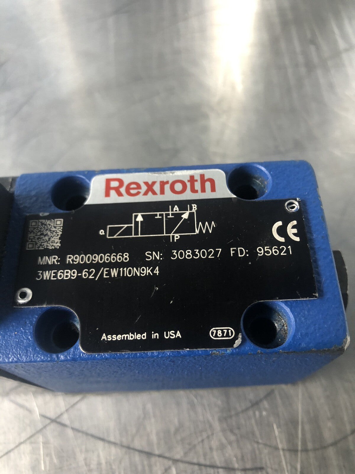 Rexroth R900906668 Bosch Hydraulic Solenoid Valve Assy NEW!! FREE SHIPPING!!