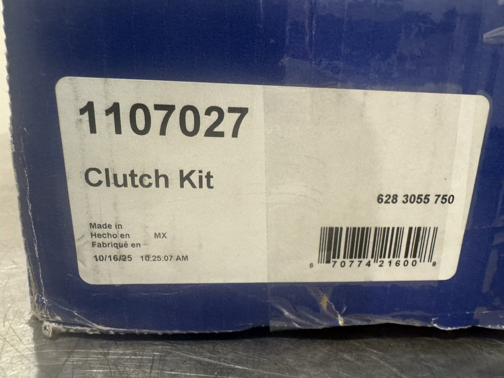 Napa 1107027 Clutch Kit Ford Luk 07027 NEW IN BOX! FREE SHIPPING!