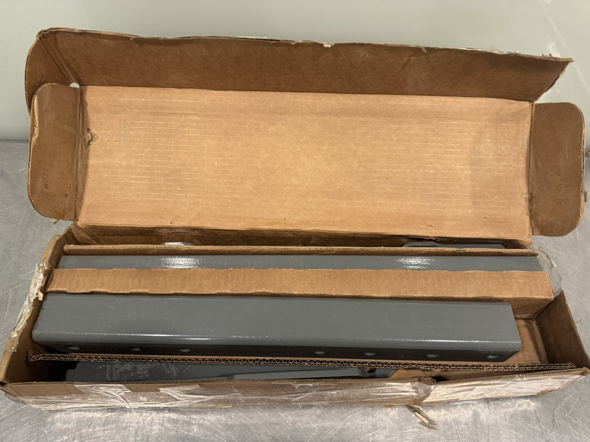 B&W GNRM1117 Turnoverball Gooseneck Mounting Kit NEW! FREE SHIPPING!
