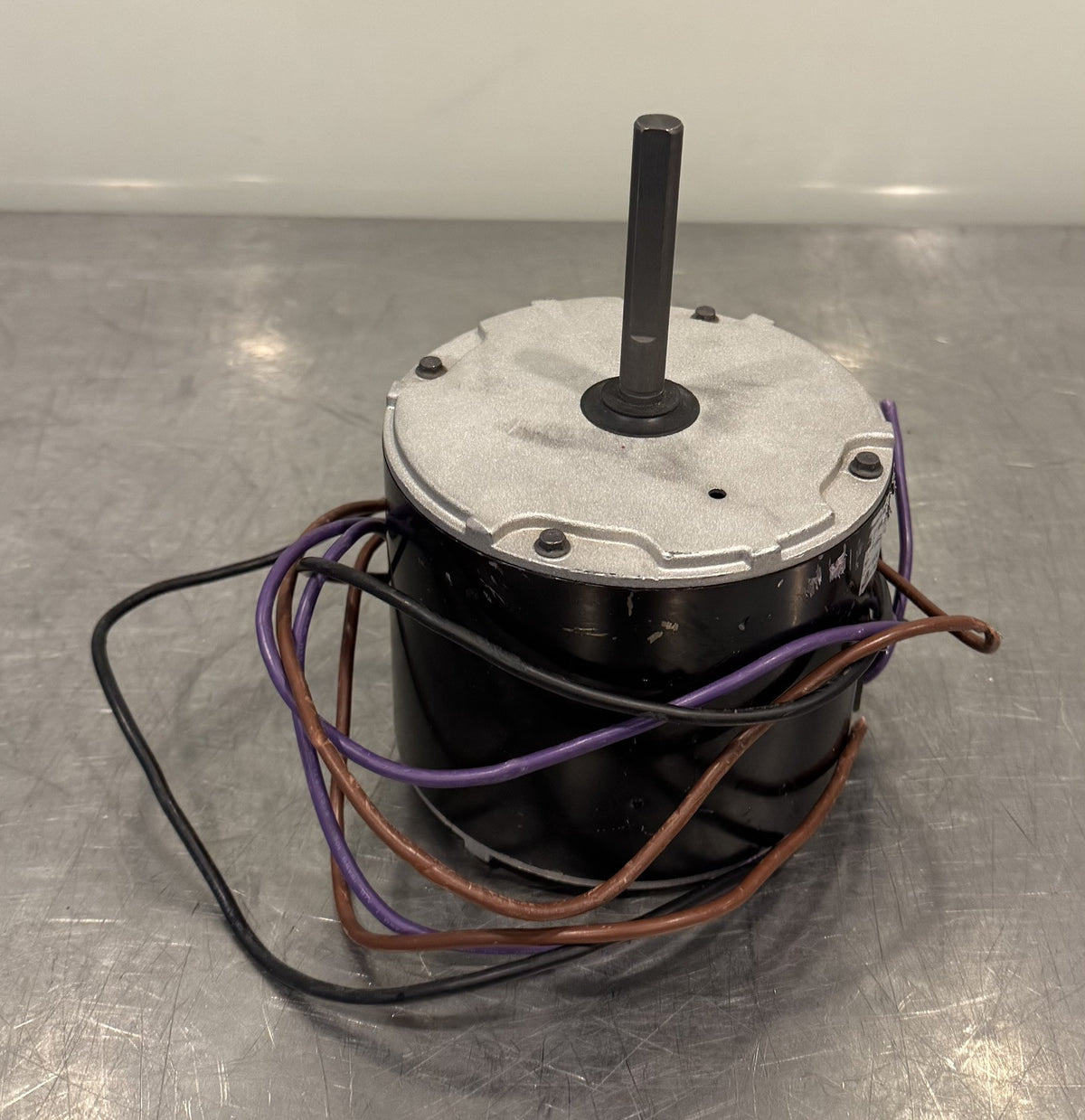 0131M00061 Motor For Goodman Amana Broad Ocean YDK-180S84062-01 NEW! SHIPS FREE!